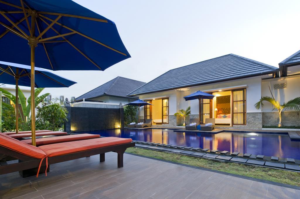 M Two Villas Seminyak Esterno foto