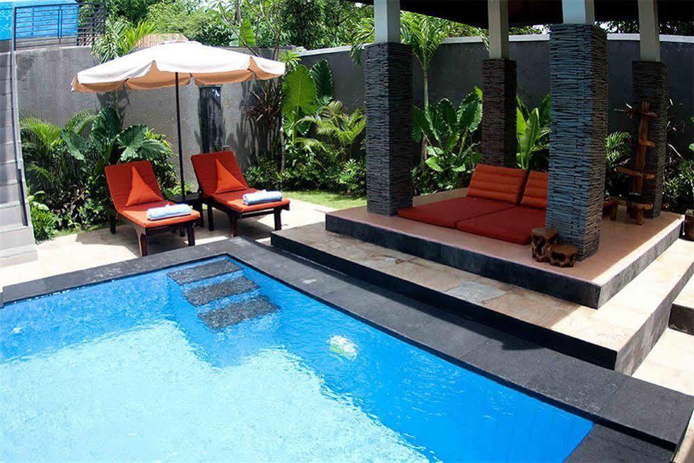 M Two Villas Seminyak Esterno foto