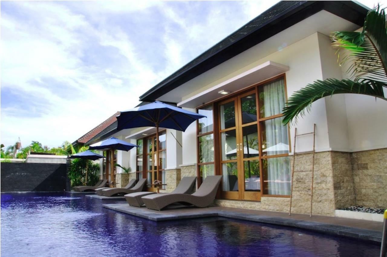 M Two Villas Seminyak Esterno foto