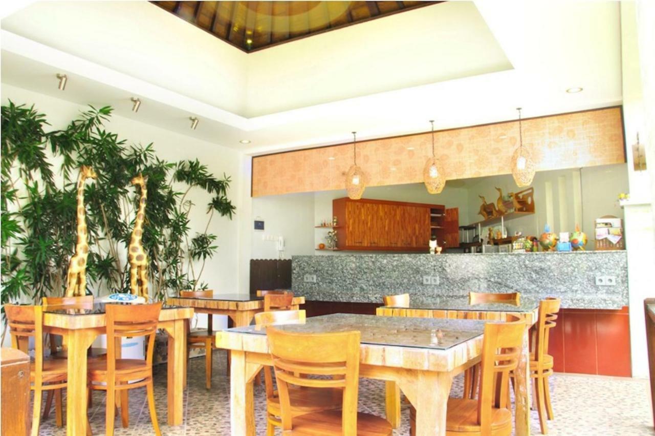 M Two Villas Seminyak Esterno foto